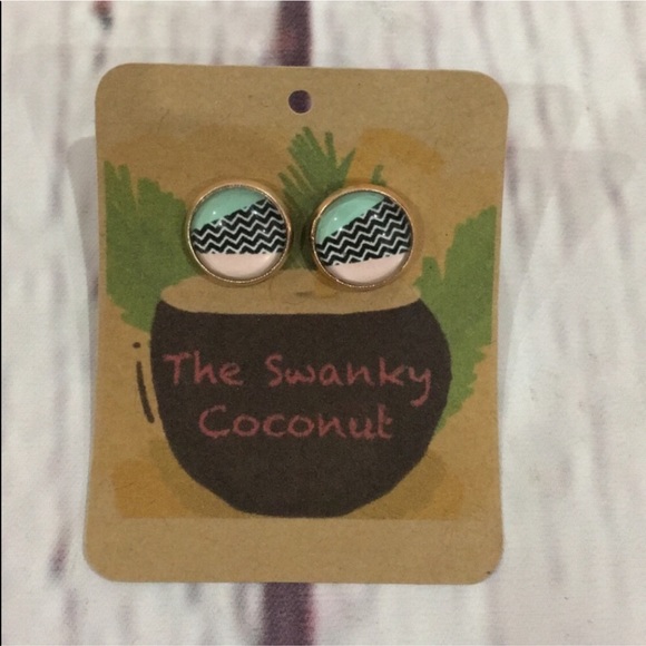 Chevron Detail Stud Earrings size 12mm - Picture 2 of 3